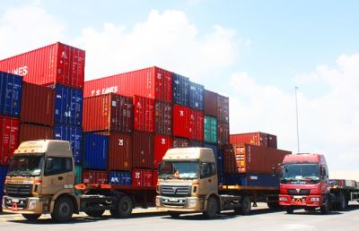 Ưu và nhược điểm của vận chuyển hàng hóa bằng container kho