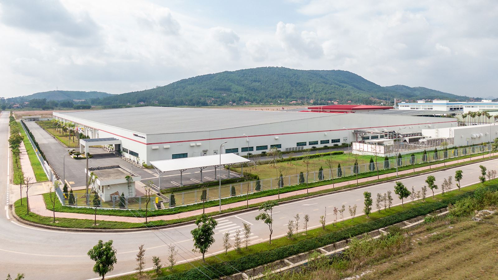 Cho thuê container tại khu công nghiệp Đông Mai Quảng Ninh giá rẻ - Ảnh 1